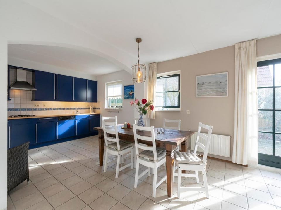 Kitchen or kitchenette, Other