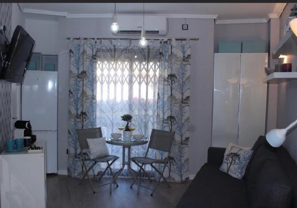 Retiro Beach Apartment in Marina Alta