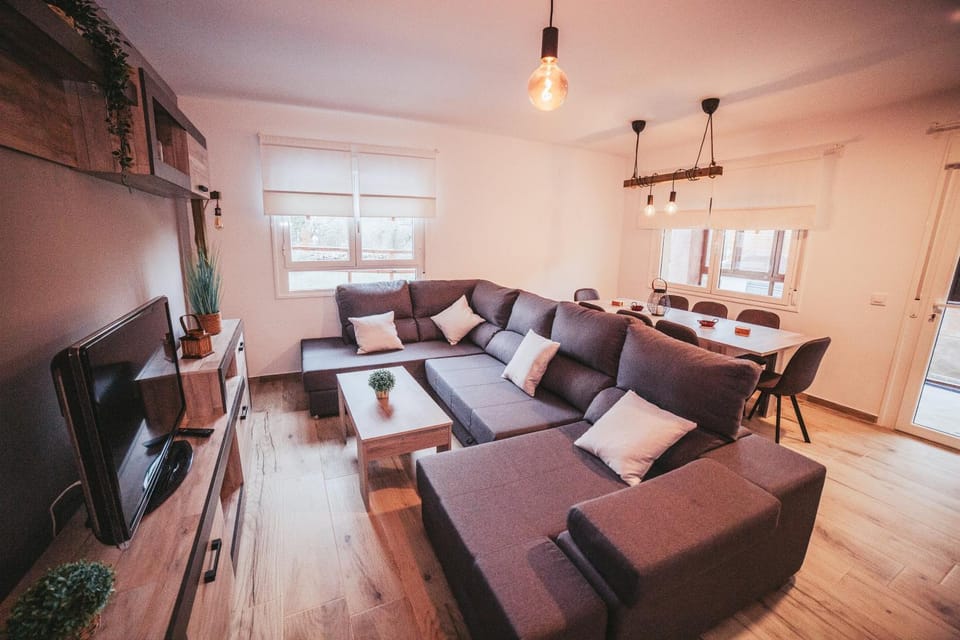 Living room, Lounge or bar