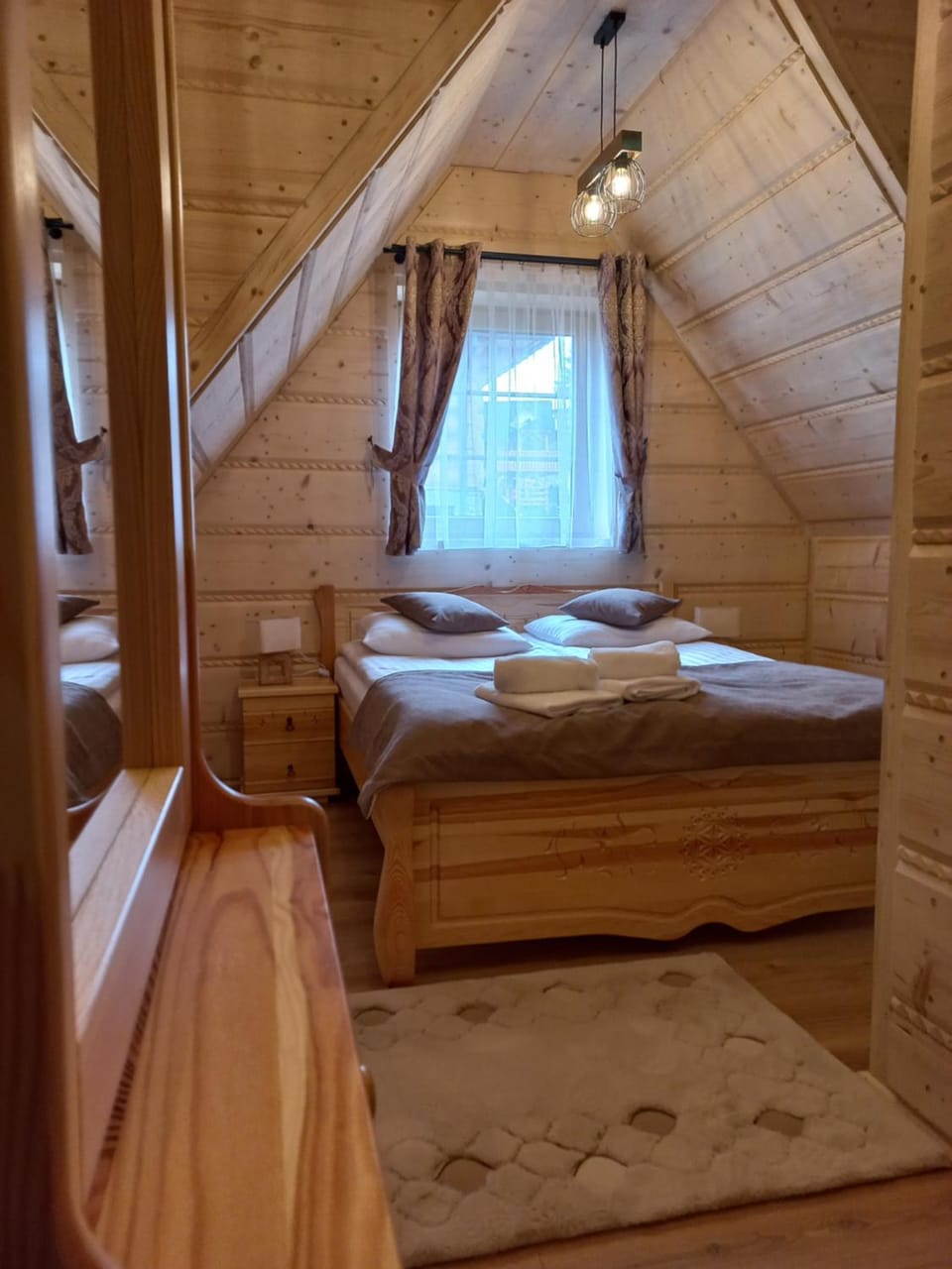 Bed, Bedroom, wardrobe