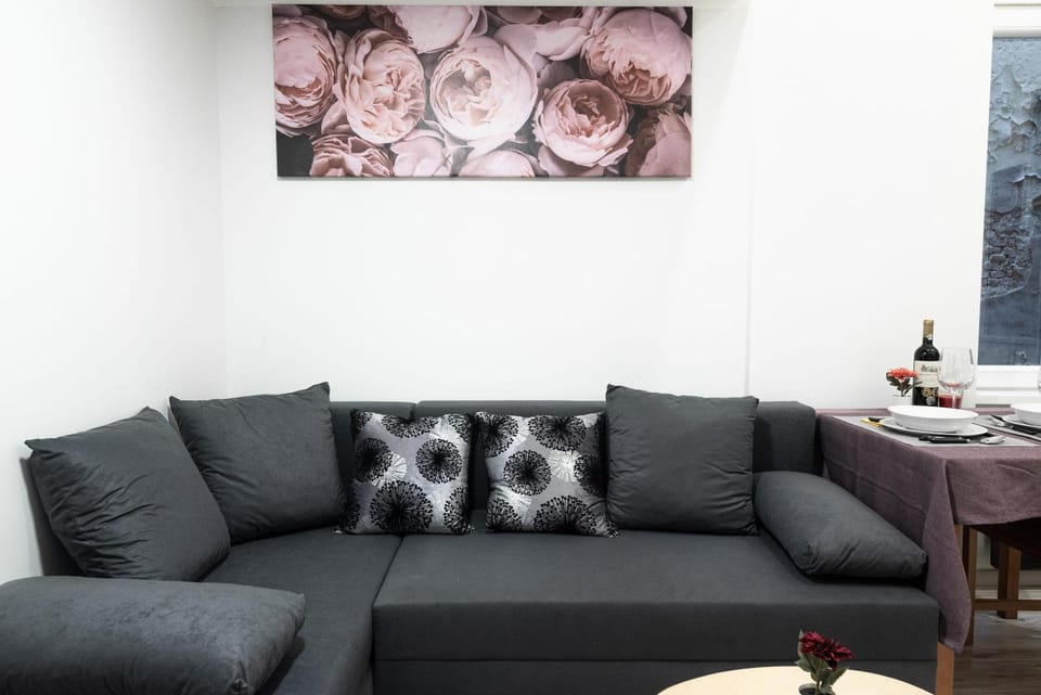 Super Central Quiet Studio Apartment in Budapest