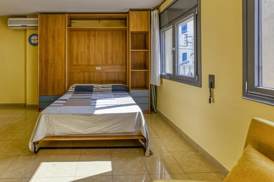 Property building, Living room, Bedroom