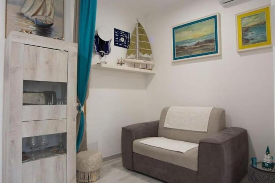 Ambos Mundos Apartment in Quartu Sant'Elena