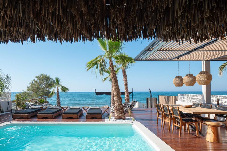 Patio, Day, View (from property/room), Balcony/Terrace, Seating area, Beach, Pool view, Sea view, Swimming pool, Swimming pool, sunbed