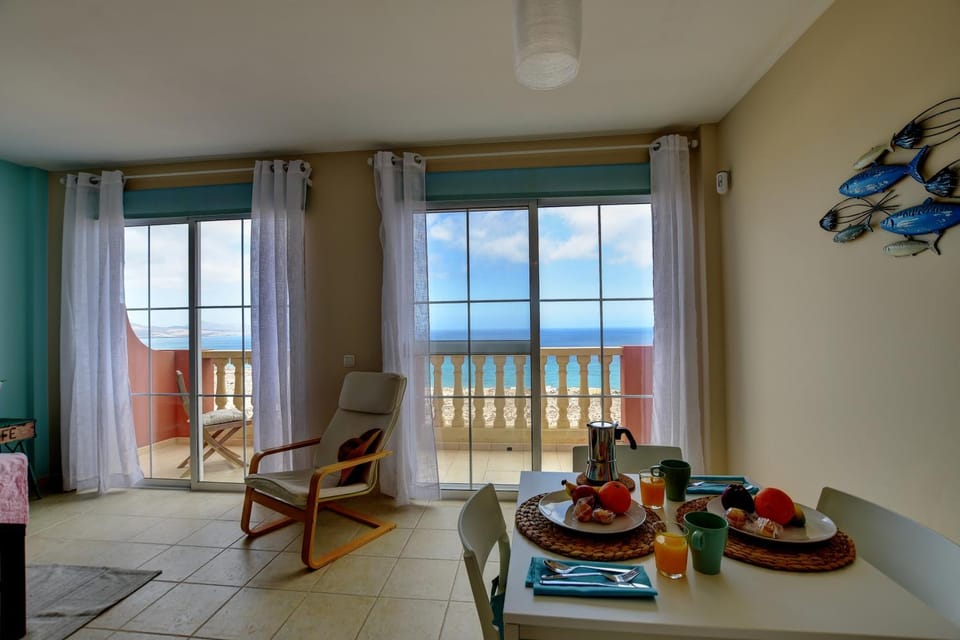 Living room, Dining area, Sea view