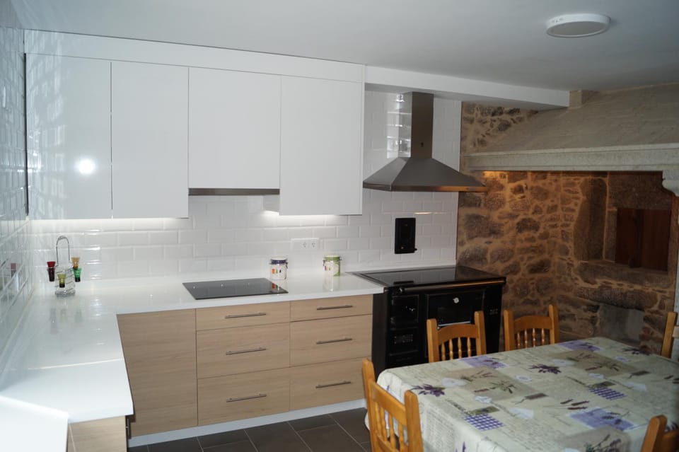 Casa Marisa House in Galicia