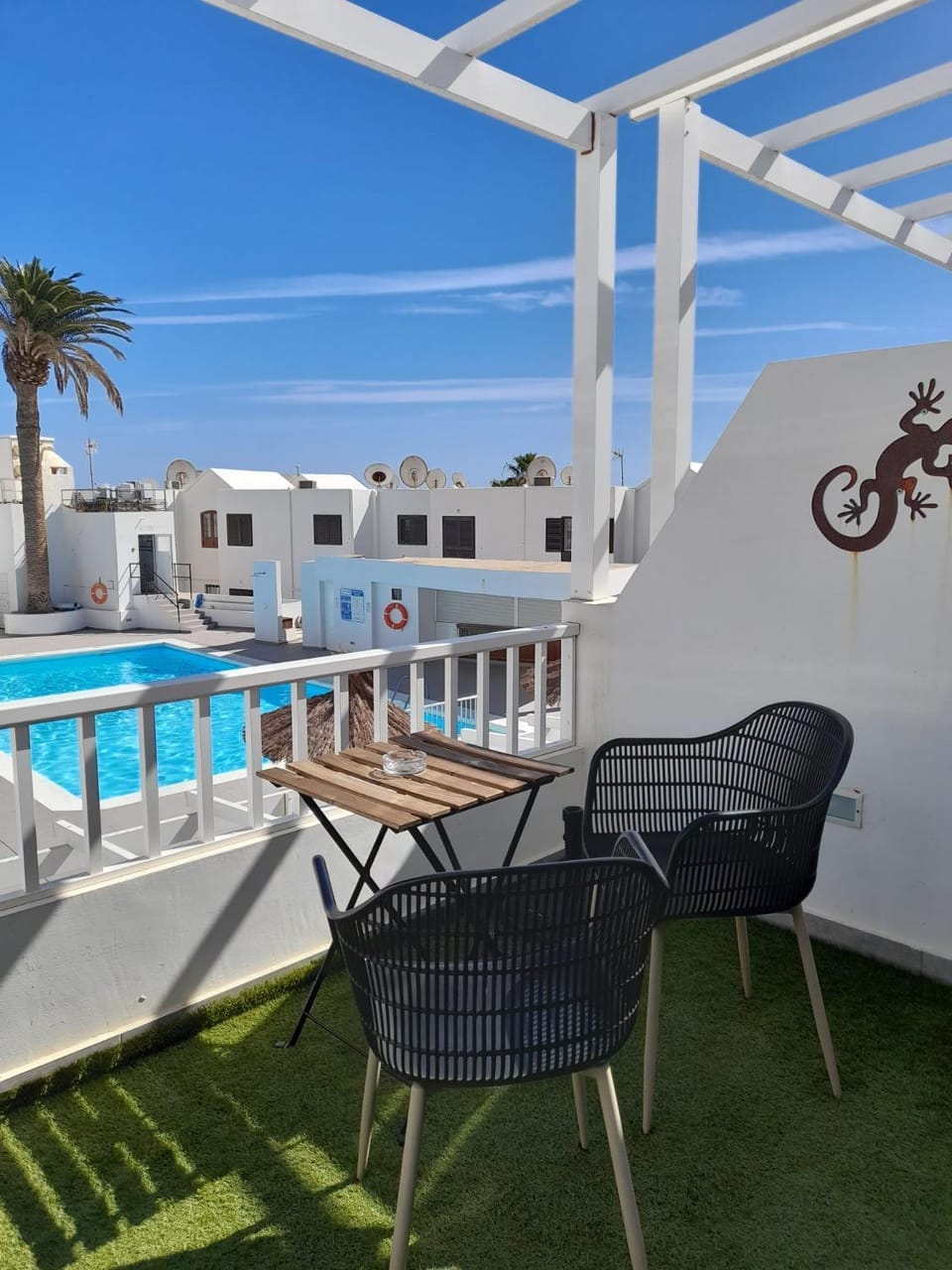 Apartment VOLVORETA - Pool view- Good Wifi - Smart TV - Residence Atlantic View Apartment in Puerto del Carmen
