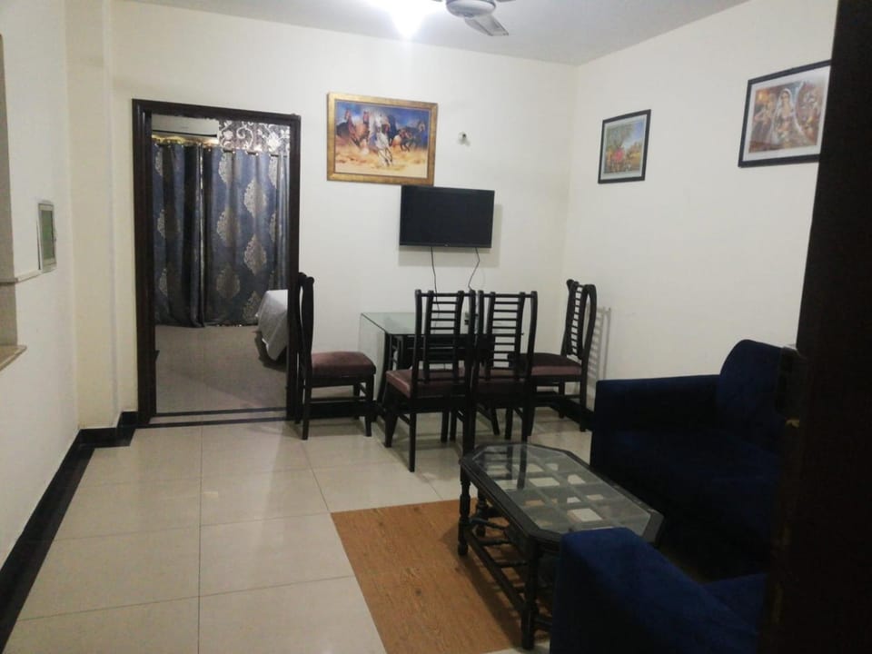 Lovely 1-Bedroom Apartment Apartment in Lahore