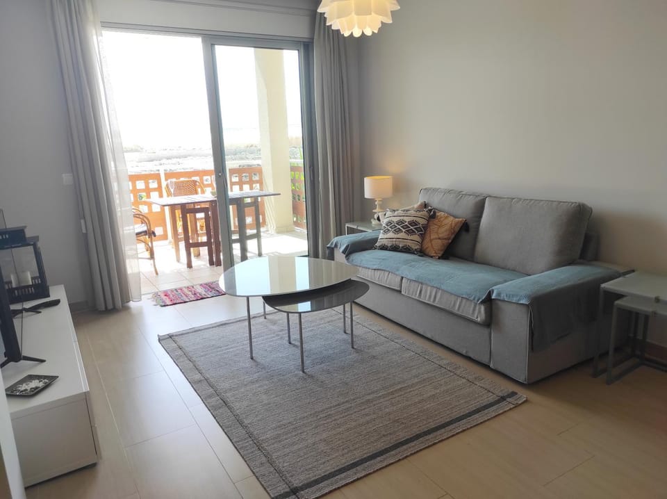Tejita Playa Apartment in Abona