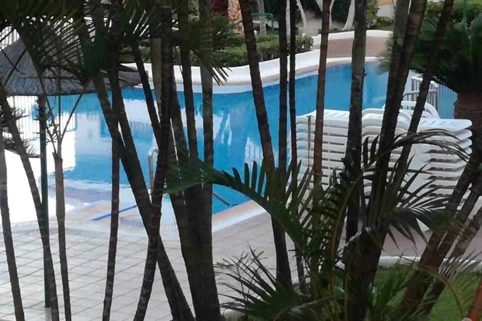 Appartamento May Flowers Playa de Los Cristianos Apartment in Los Cristianos