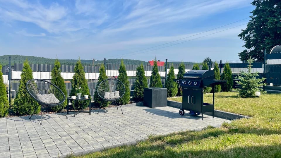 BBQ facilities, Garden, Seating area