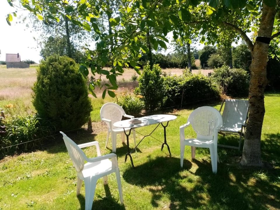 Garden, Dining area, Garden view