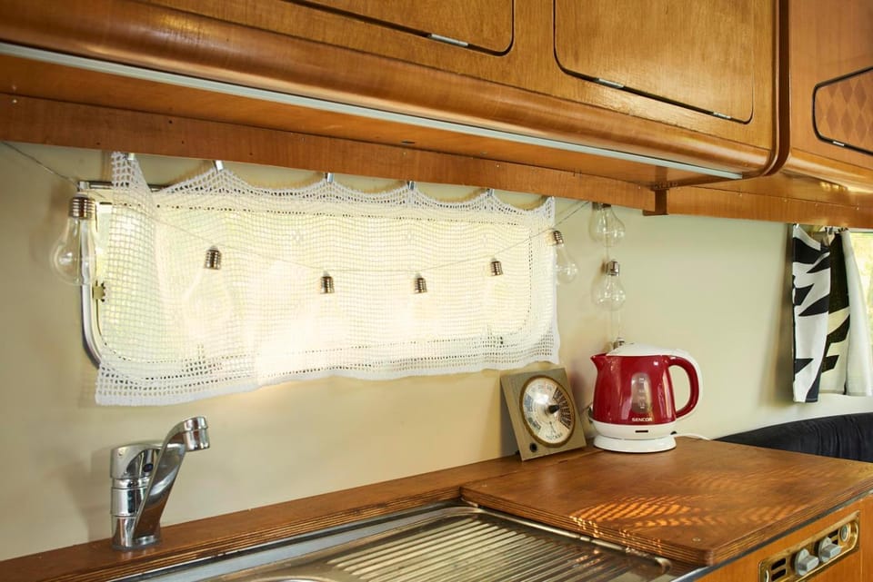 Coffee/tea facilities, Kitchen or kitchenette