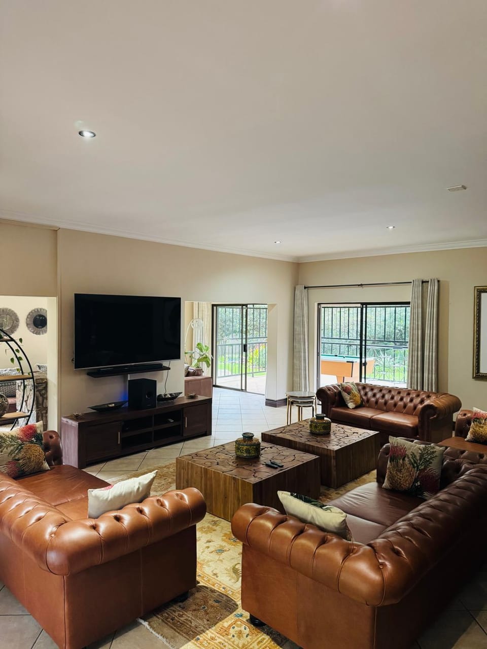 150 Jacaranda Guesthouse Nature lodge in Gauteng