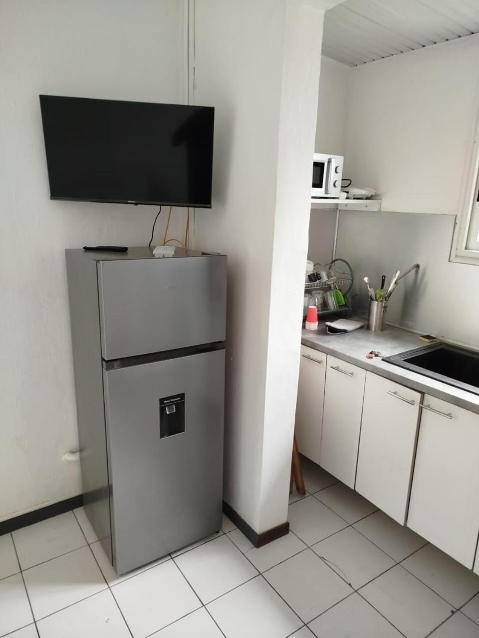 TV and multimedia, Kitchen or kitchenette