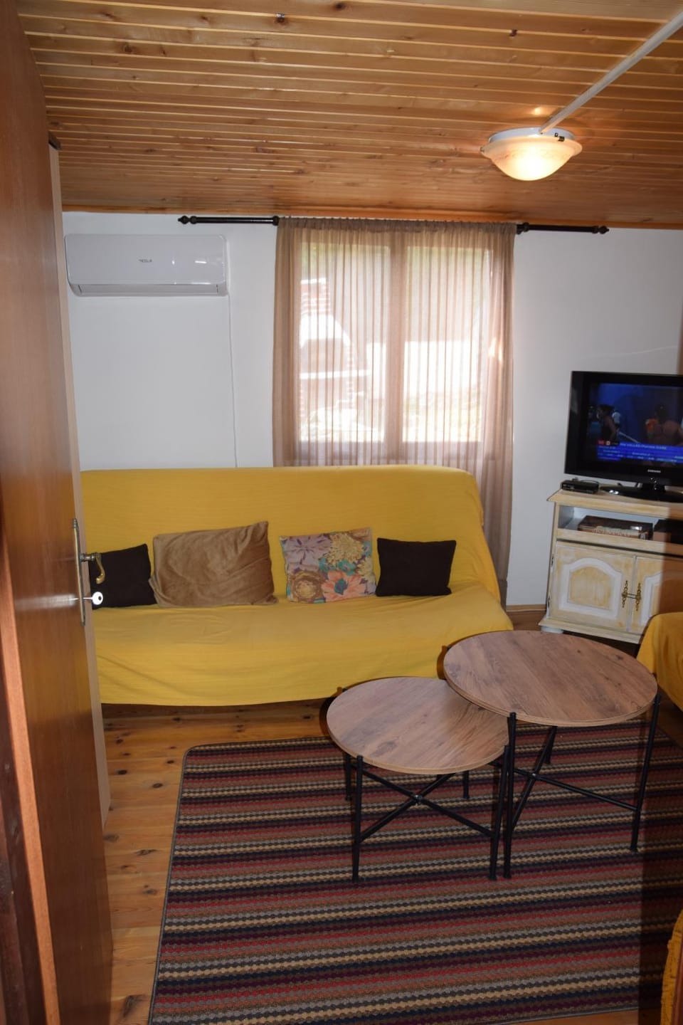 Family Guest House Apartment in Ulcinj