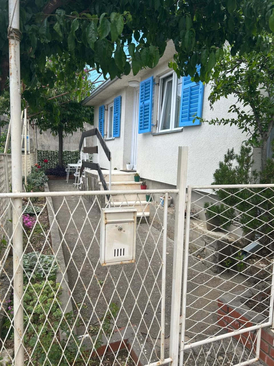 Family Guest House Apartment in Ulcinj
