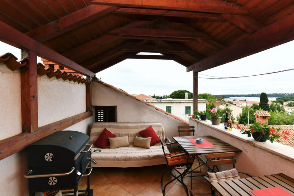 BBQ facilities, Balcony/Terrace