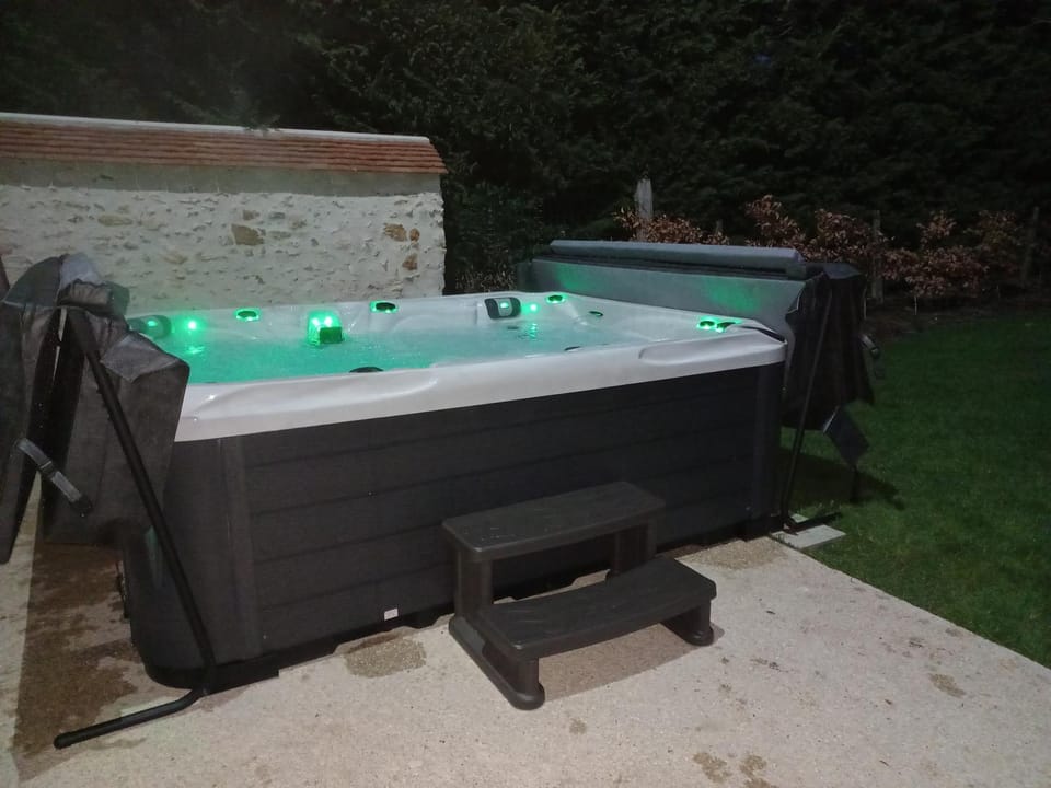 Night, Natural landscape, Hot Tub, Spa and wellness centre/facilities, Spa and wellness centre/facilities