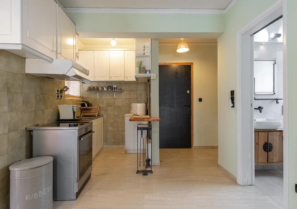 Toilet, Coffee/tea facilities, Kitchen or kitchenette, minibar, pet friendly, stove