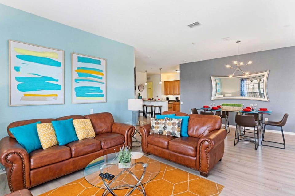 Vista Cay at Epic Universe - Luxury 4 bedroom penthouse House in Highlands Reserve