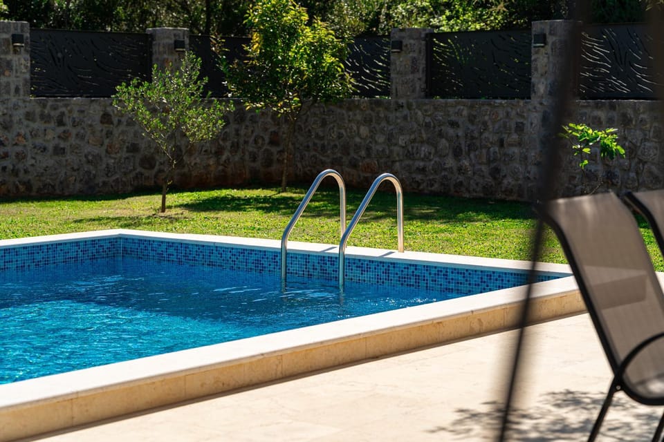 Garden, Garden view, Pool view, Swimming pool