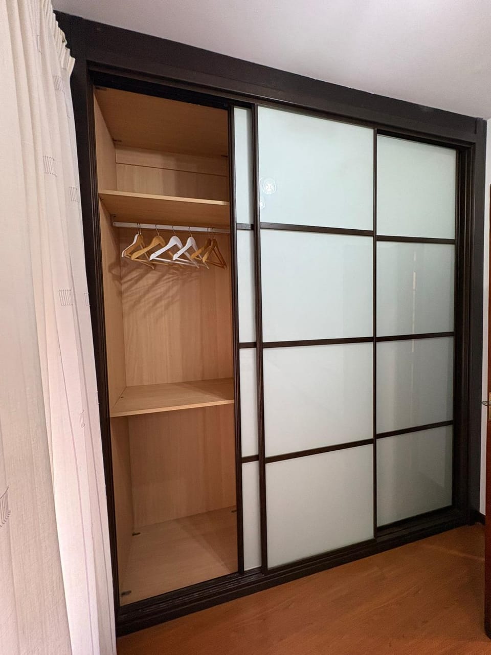Bedroom, wardrobe