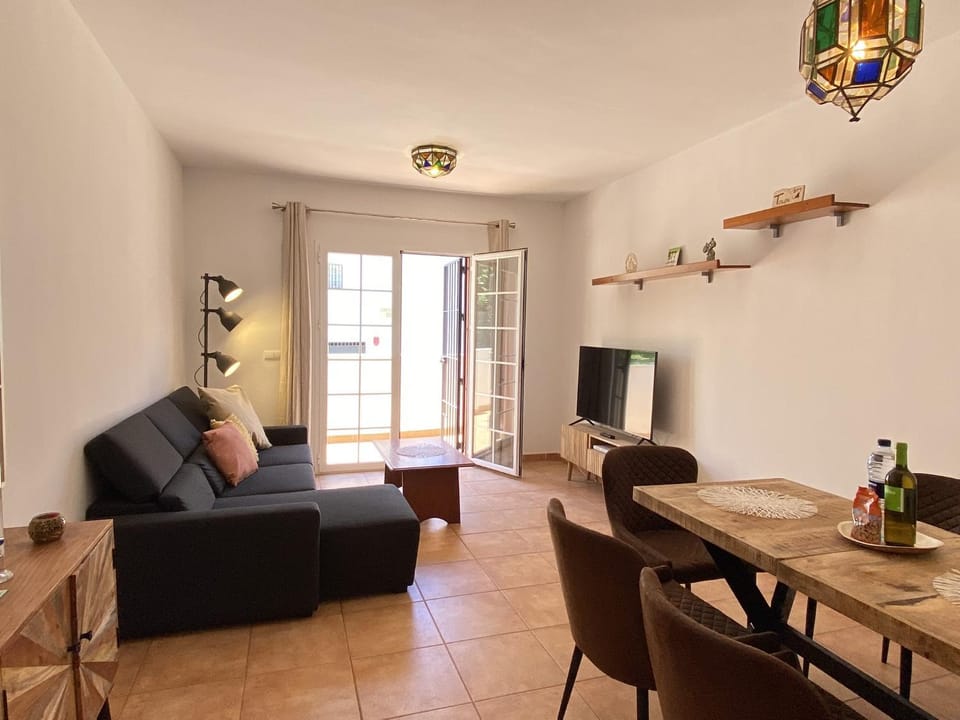 Communal lounge/ TV room, Living room