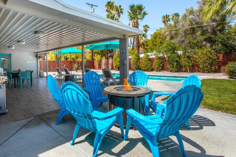 Patio, Pool view, flat iron
