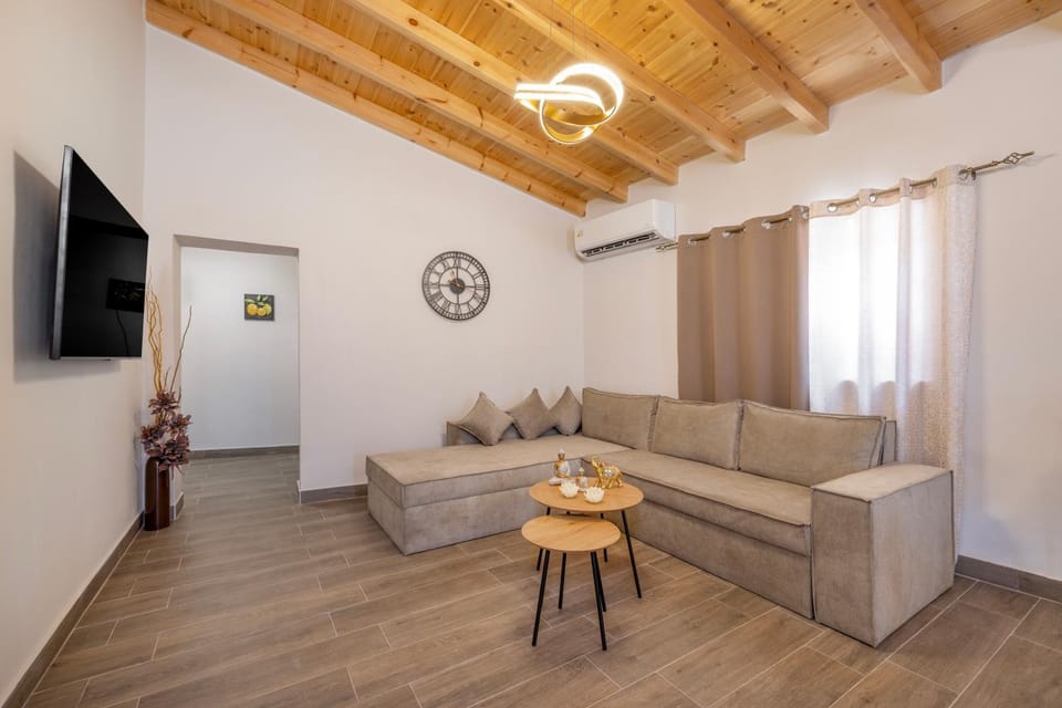 Casa di Gianna House in Faliraki, Greece