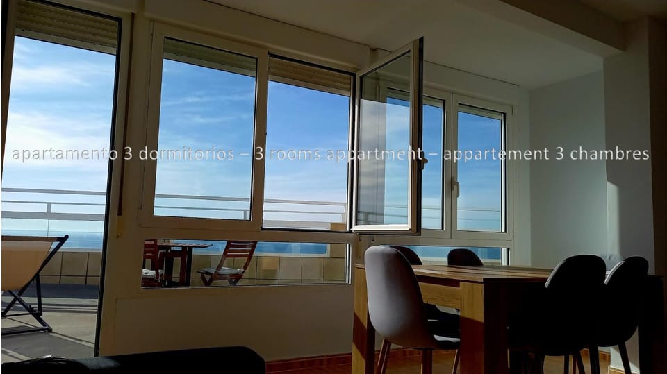 Balcony/Terrace, Living room, Dining area, Sea view