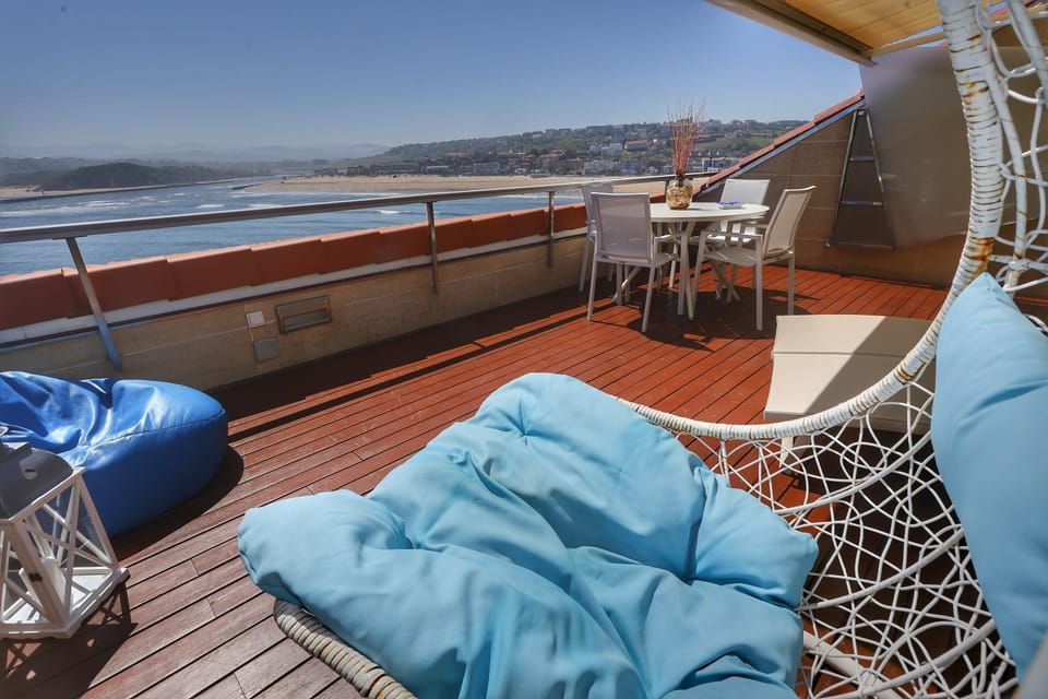 Day, Natural landscape, View (from property/room), Balcony/Terrace, Mountain view, Sea view