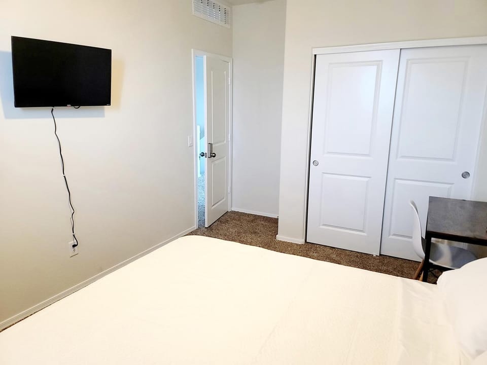 Phoenix Comfort home II Vacation rental in Estrella Village