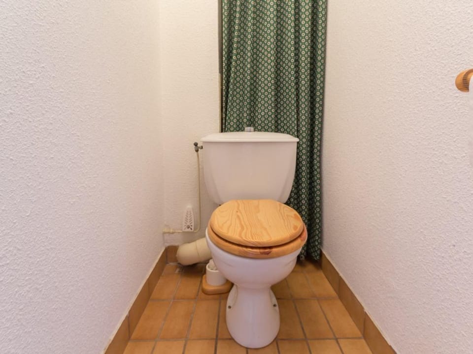 Studio cabine rénové près des pistes avec balcon - FR-1-275-127 Cabin in Montvalezan