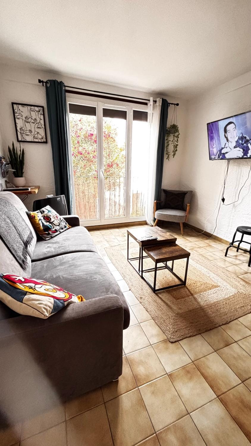 APP' ART CENTRE PLAGE + PARKING GRATUIT Apartment in Collioure