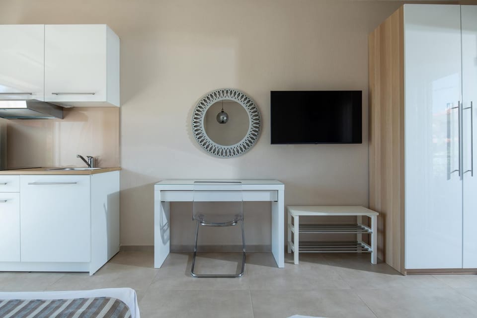 TV and multimedia