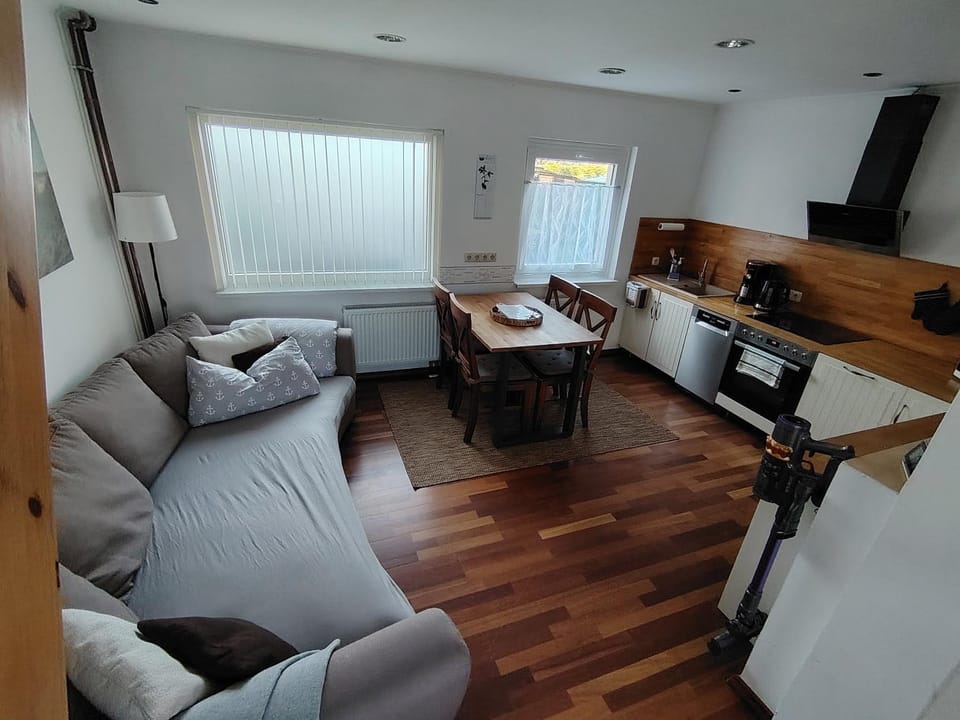 Kitchen or kitchenette, Living room, Dining area