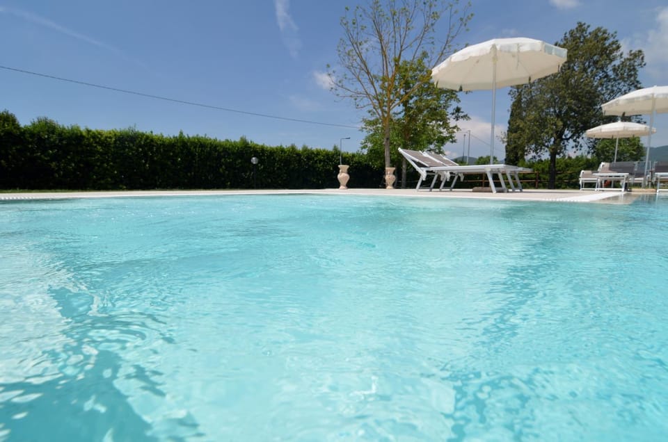 Agriturismo La Pisana Farm Stay in Tuscany