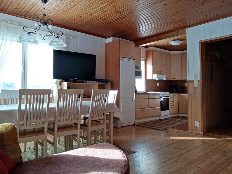 Kitchen or kitchenette, Living room, kitchen