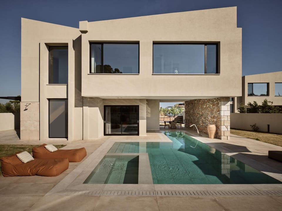 Property building, Patio, Pool view, Swimming pool, sunbed