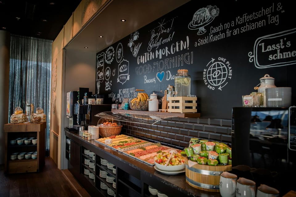 Buffet breakfast