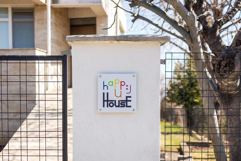 Facade/entrance, Property logo or sign