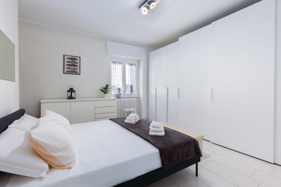 Bed, Bedroom, wardrobe