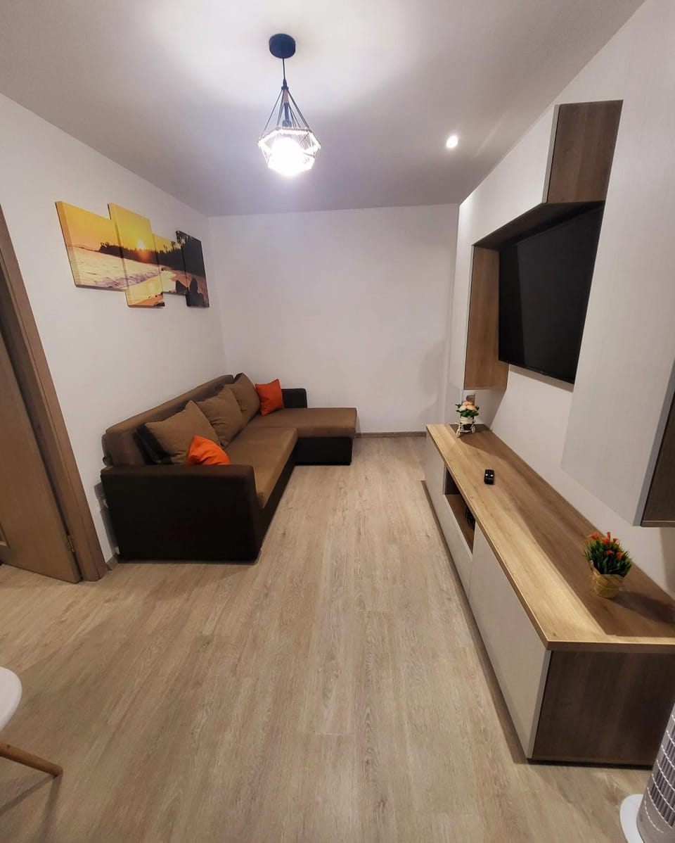 Apartament Constanta Mamaia Ciresica Apartment in Constanta