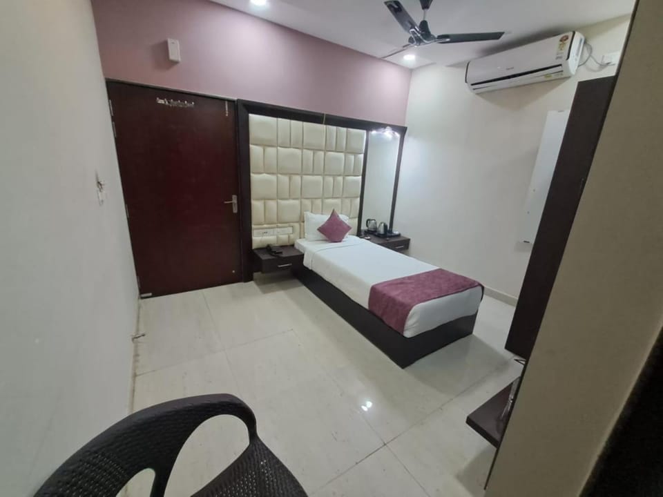 Bajaj's Karwan Inn Hotel in India