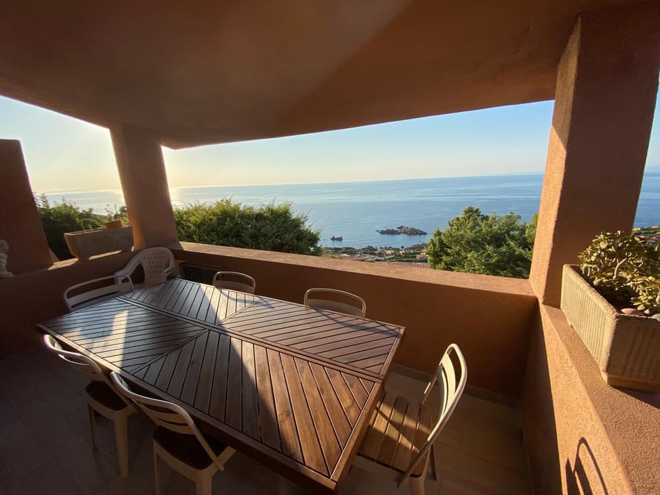 Dining area, Sea view