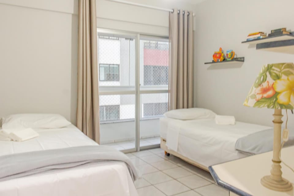 Apto Vista Mar, 10 minutos da Roda Gigante P572 Apartment in Camboriú