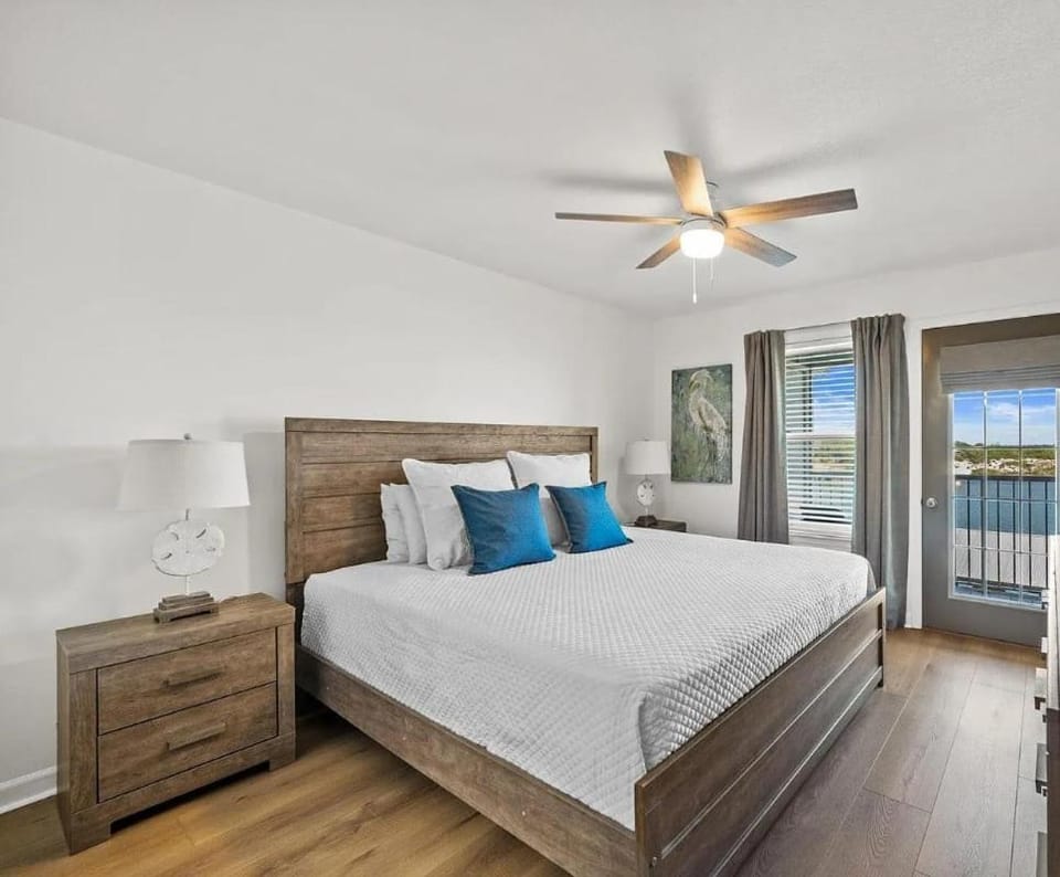 Jubilee Landing Unit 303 House in Ono Island