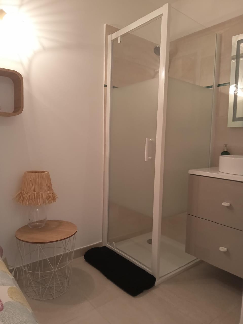 Shower, Bathroom