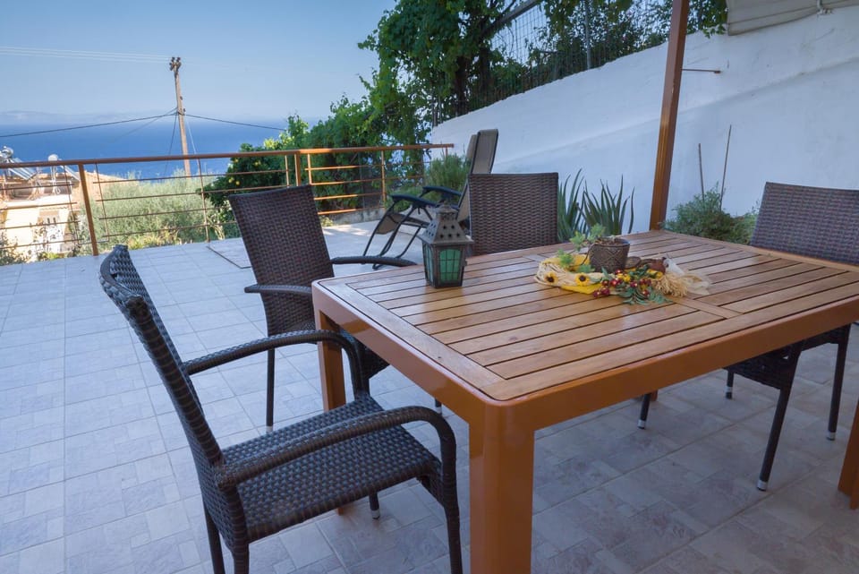 Διαμέρισμα Αριάδνη Apartment in Peloponnese Region